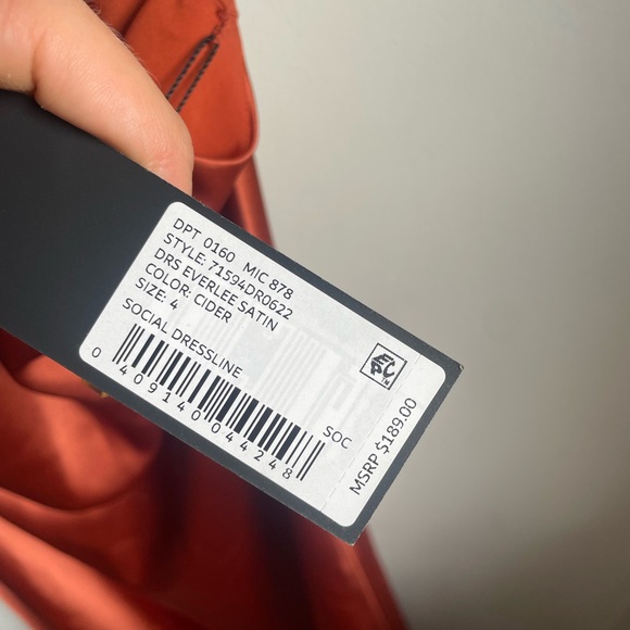 Gianni Bini Everlee Midi Dress Burnt Orange satin Tortoise Chain Neck NWT Sz 4 - Picture 5 of 8